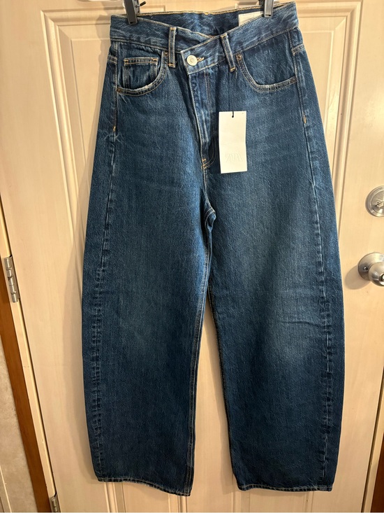 Zara Denim - Zara Women’s size 2 NWT Denim Barrel jeans midrise asymmetrical button-fly